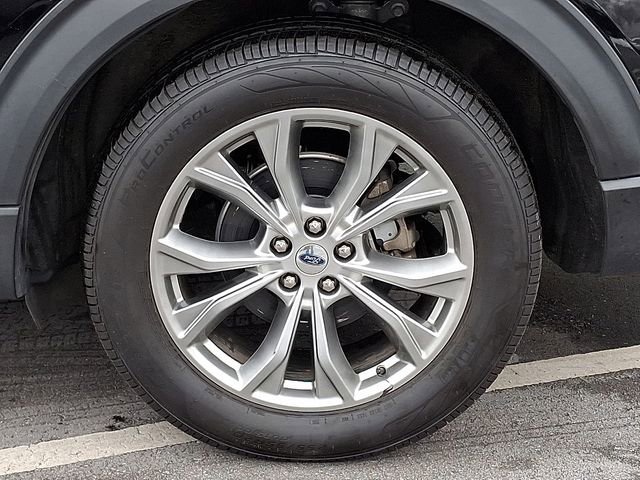 Used 2020 Ford Explorer Limited image 28