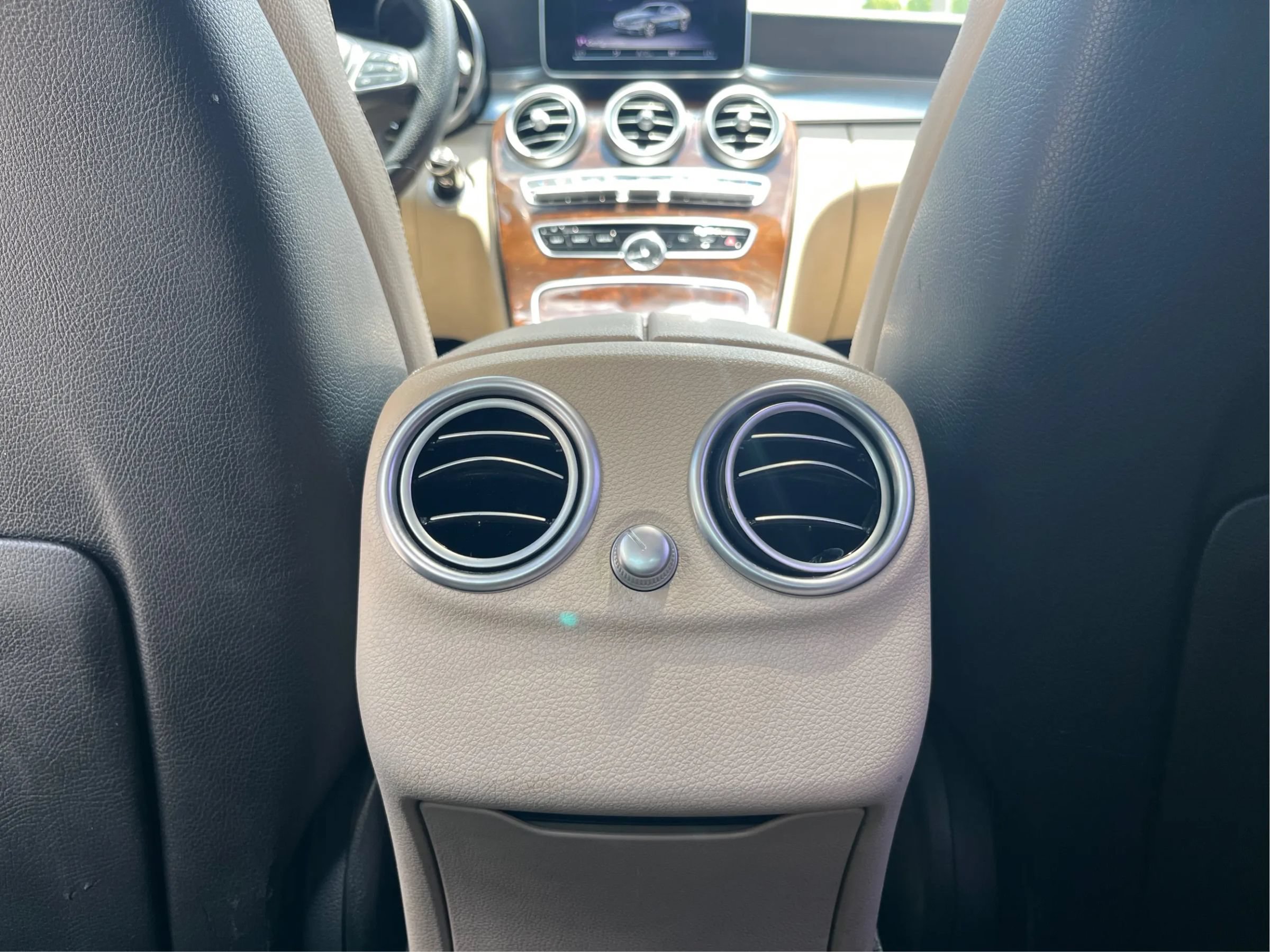 Used 2018 Mercedes-Benz C 300 Sedan image 35