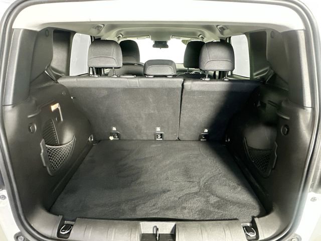 Used 2020 Jeep Renegade Latitude w/ Cold Weather Group image 30