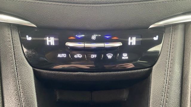 Used 2025 Cadillac XT5 Premium Luxury image 39