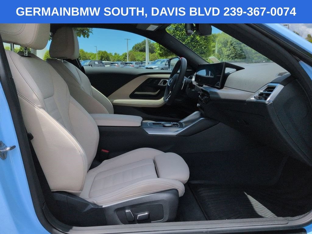 Used 2025 BMW M240i Coupe w/ Premium Package RWD image 15
