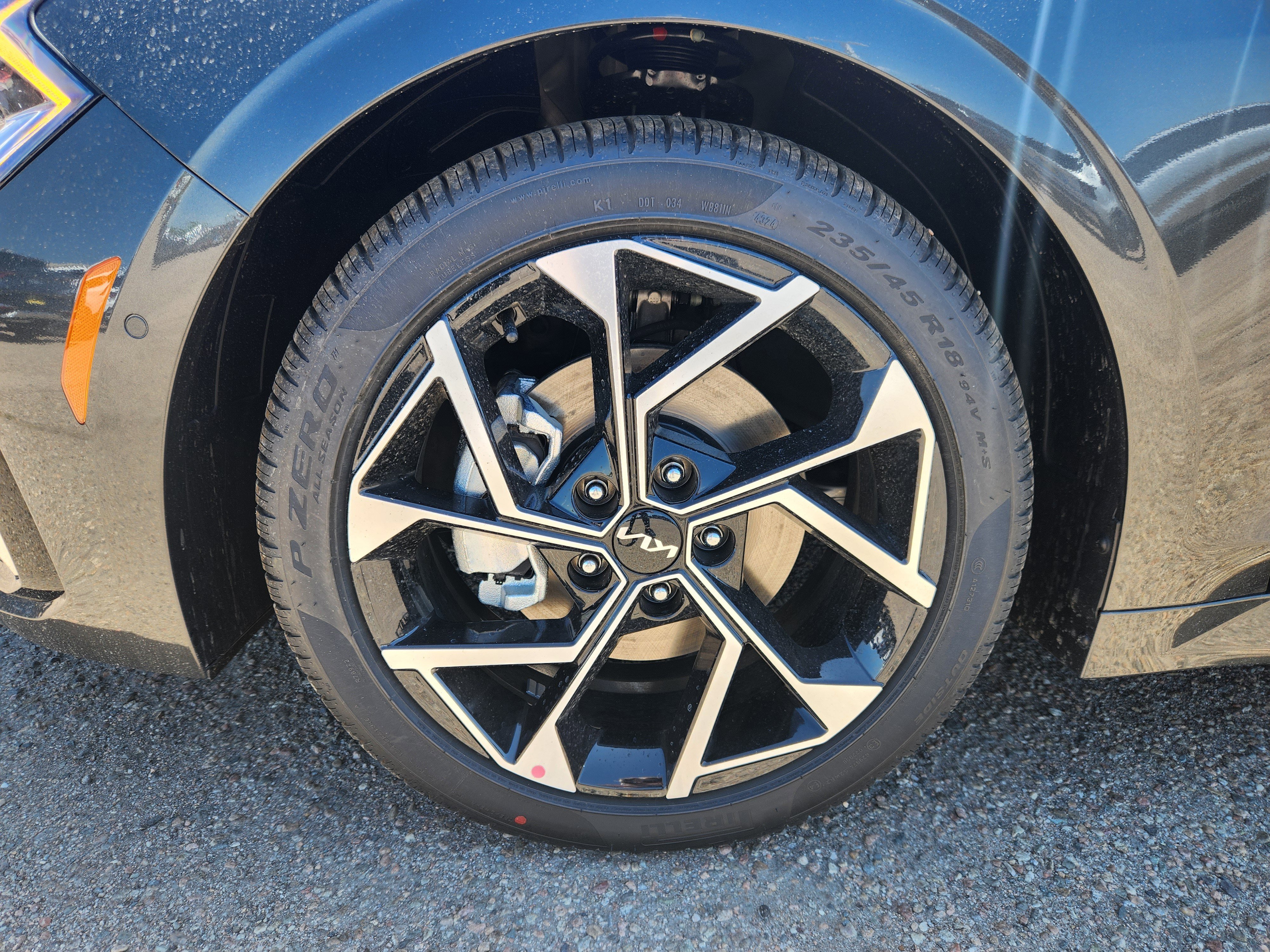 New 2025 Kia K5 EX image 18