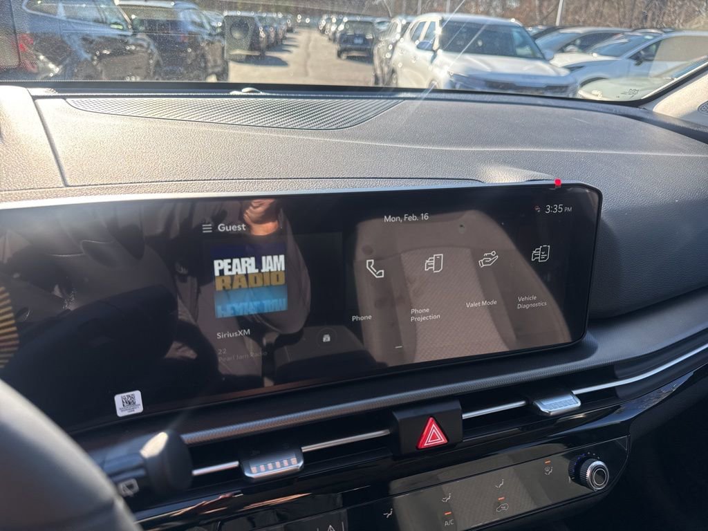 New 2026 Kia Sportage LX image 3