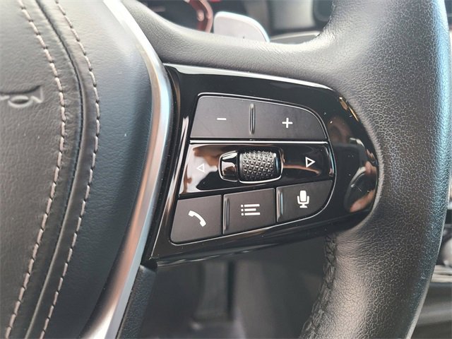 Used 2022 BMW 540i w/ Luxury Seating Package image 29