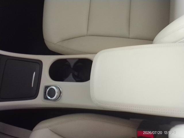Used 2014 Mercedes-Benz CLA 250 4MATIC image 14