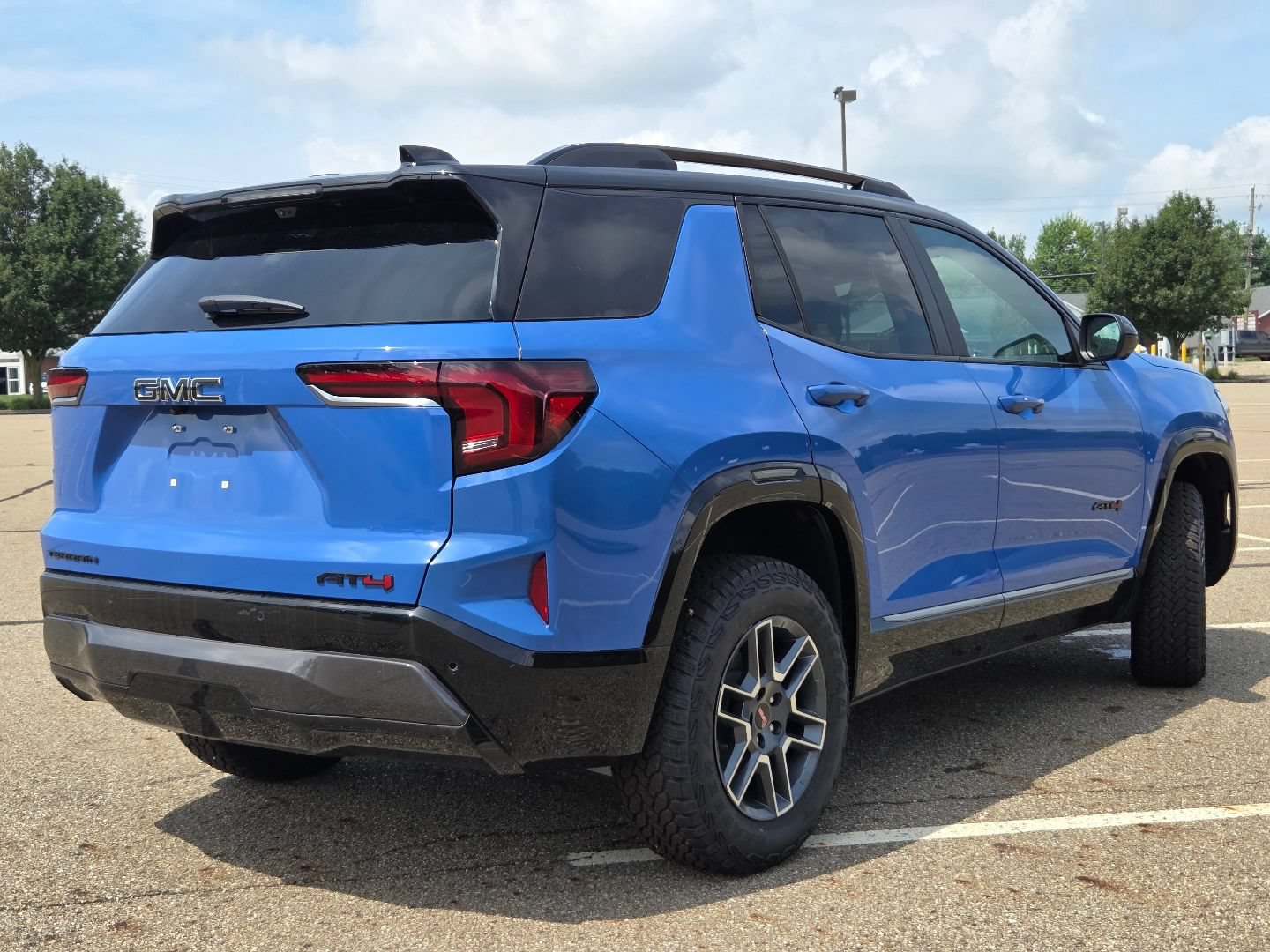 New 2026 GMC Terrain AT4 w/ Technology Package II AWD/4WD image 18