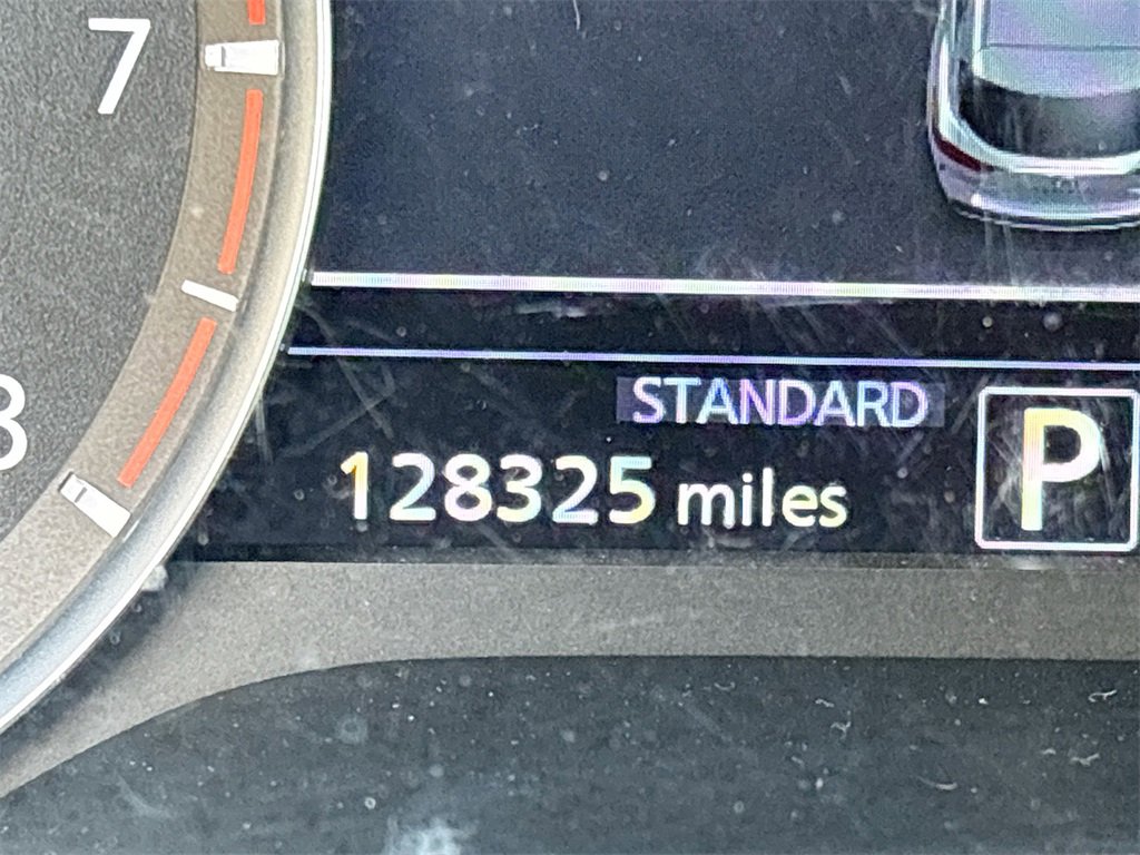 Used 2019 INFINITI QX50 Essential w/ Premium Audio Package image 12