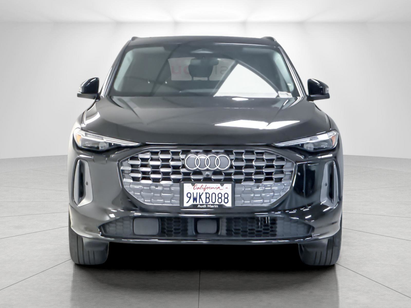 Certified 2025 Audi Q5 Premium Plus w/ Premium Plus image 8