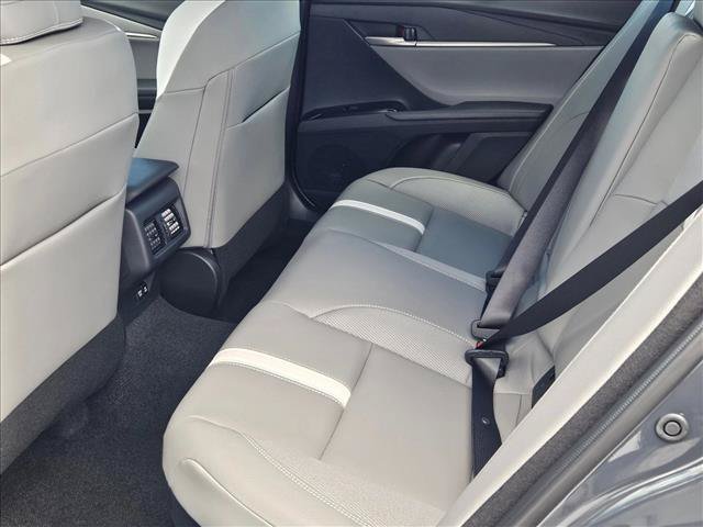 New 2026 Toyota Camry SE w/ Convenience Package FWD image 15
