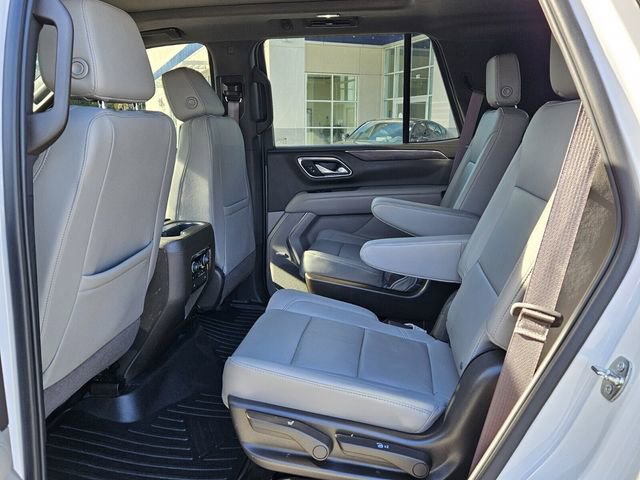 Used 2023 Chevrolet Tahoe LT w/ Luxury Package image 4