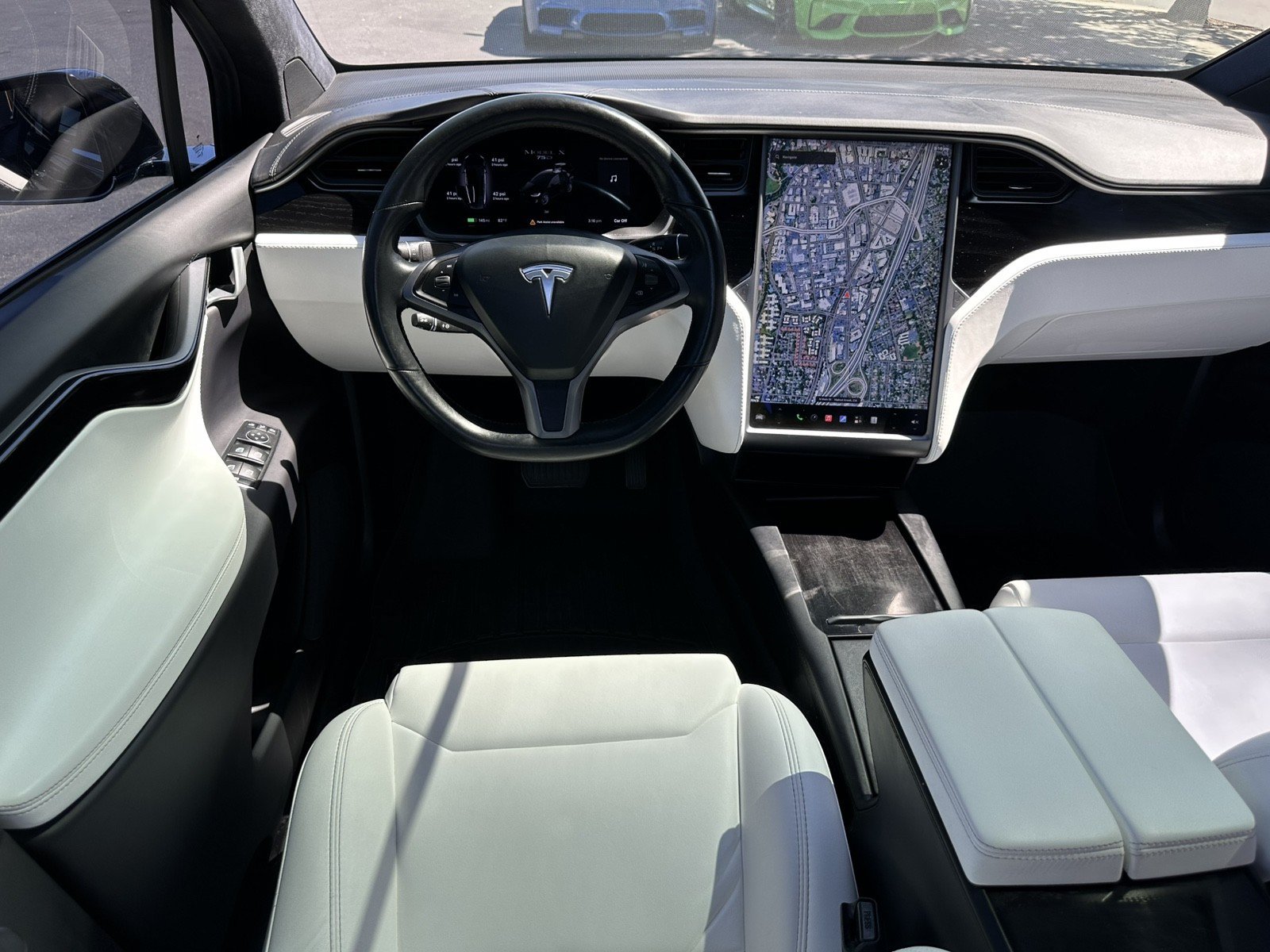 Used 2018 Tesla Model X 75D AWD/4WD image 16
