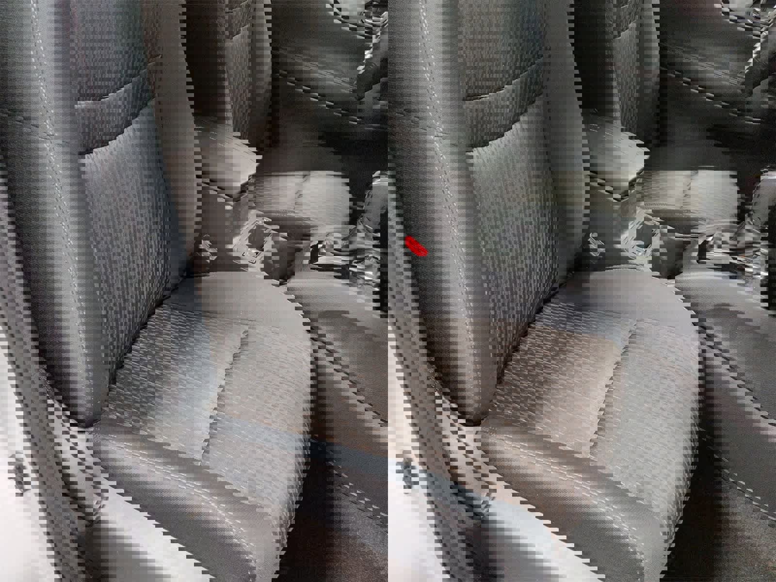 Used 2017 Nissan Rogue SV w/ Sun & Sound Touring Package image 23