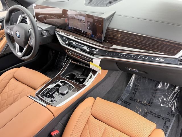New 2026 BMW X5 xDrive50e w/ Climate Comfort Package AWD/4WD image 12