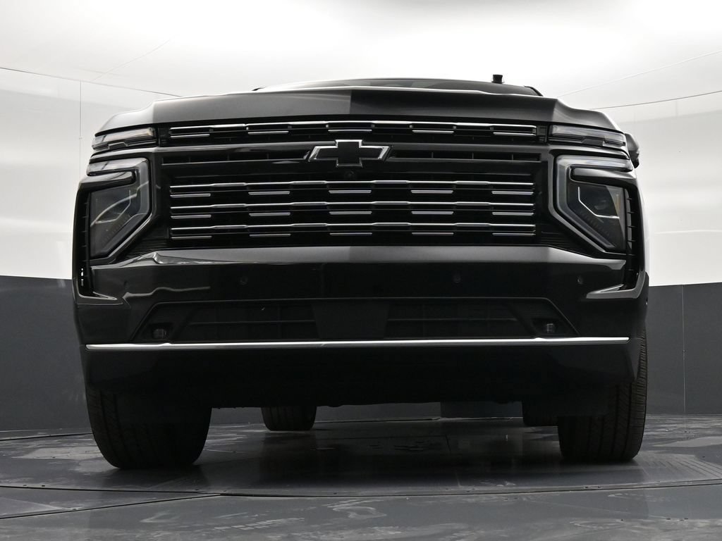 Used 2025 Chevrolet Tahoe High Country AWD/4WD image 28
