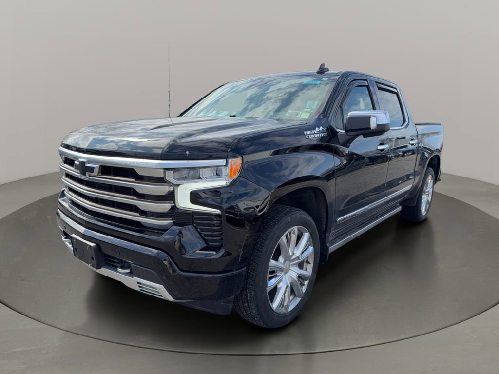 Used 2022 Chevrolet Silverado 1500 High Country w/ High Country Premium Package image 3