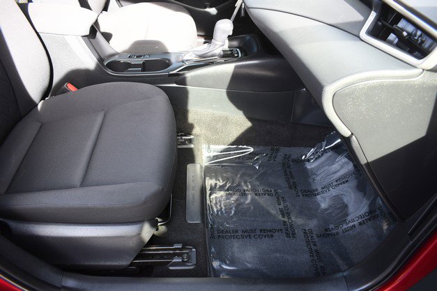 Certified 2024 Toyota Corolla LE image 25