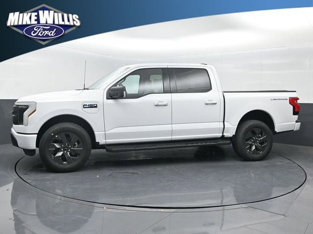 New 2025 Ford F150 Lightning Flash AWD/4WD image 4