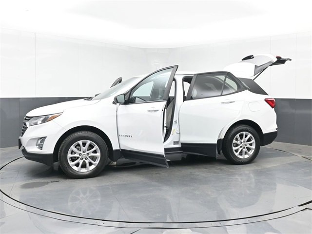 Used 2021 Chevrolet Equinox LS w/ LS Convenience Package image 53