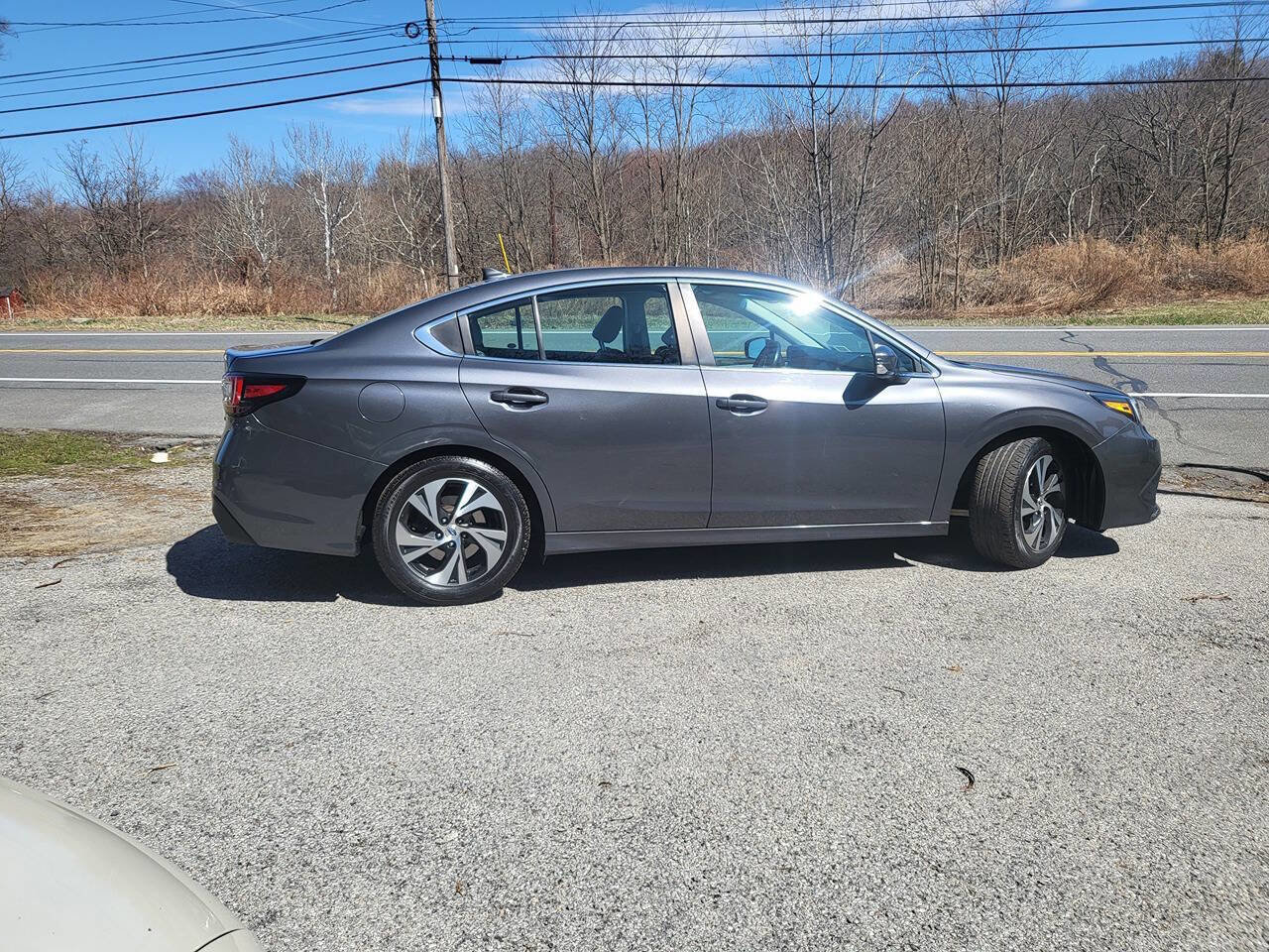 Used 2021 Subaru Legacy Premium image 6