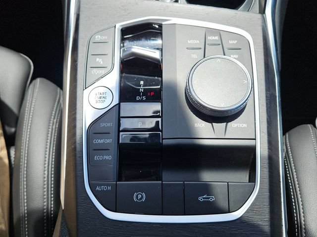 Used 2024 BMW 430i xDrive Convertible AWD/4WD image 12