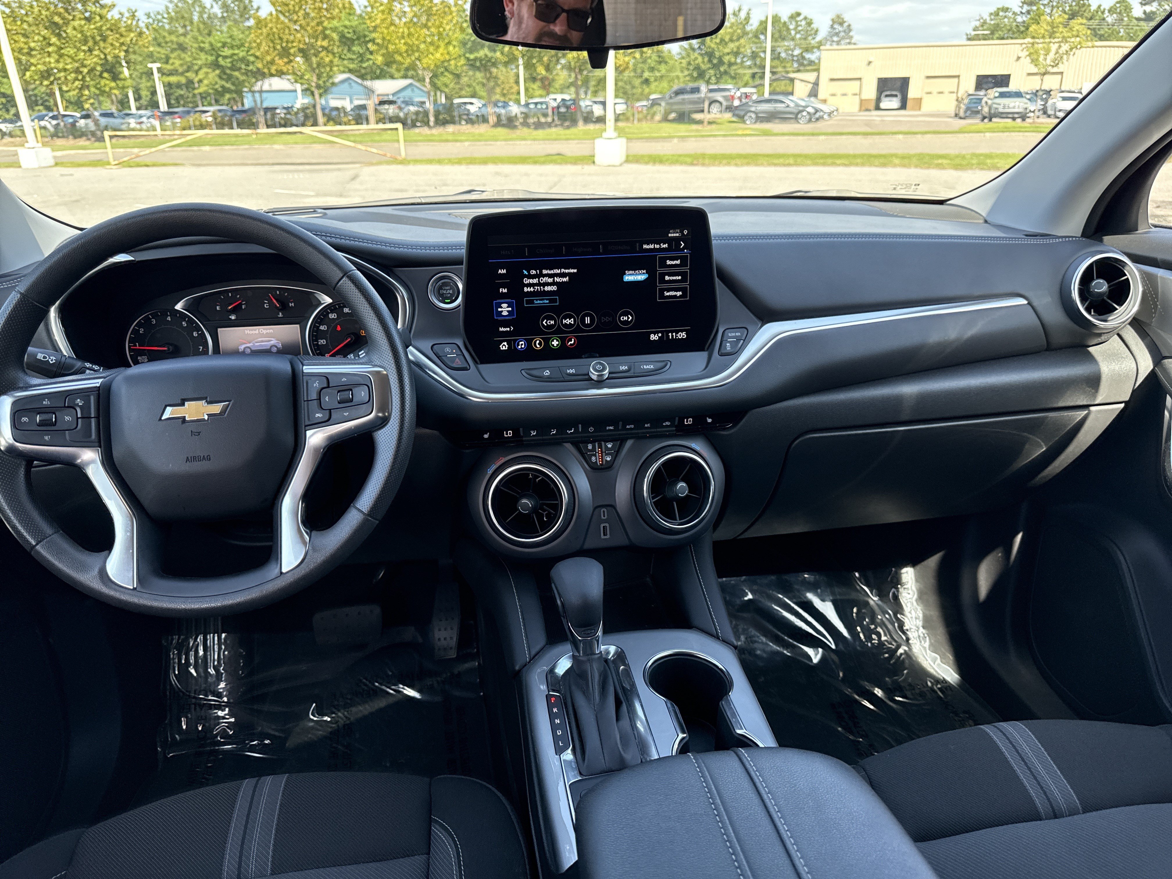 Used 2025 Chevrolet Blazer LT AWD/4WD image 27