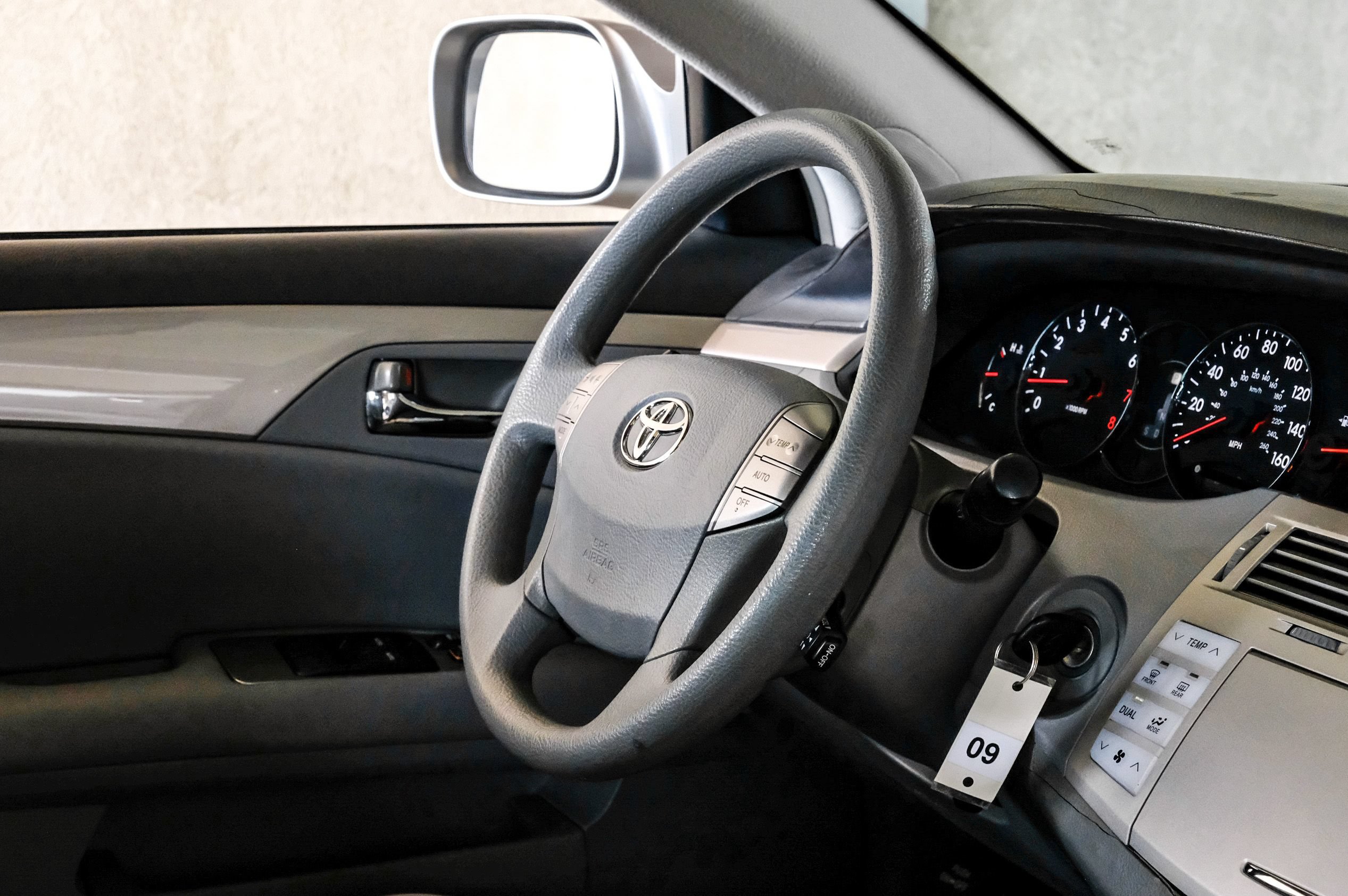 Used 2007 Toyota Avalon XL FWD image 13