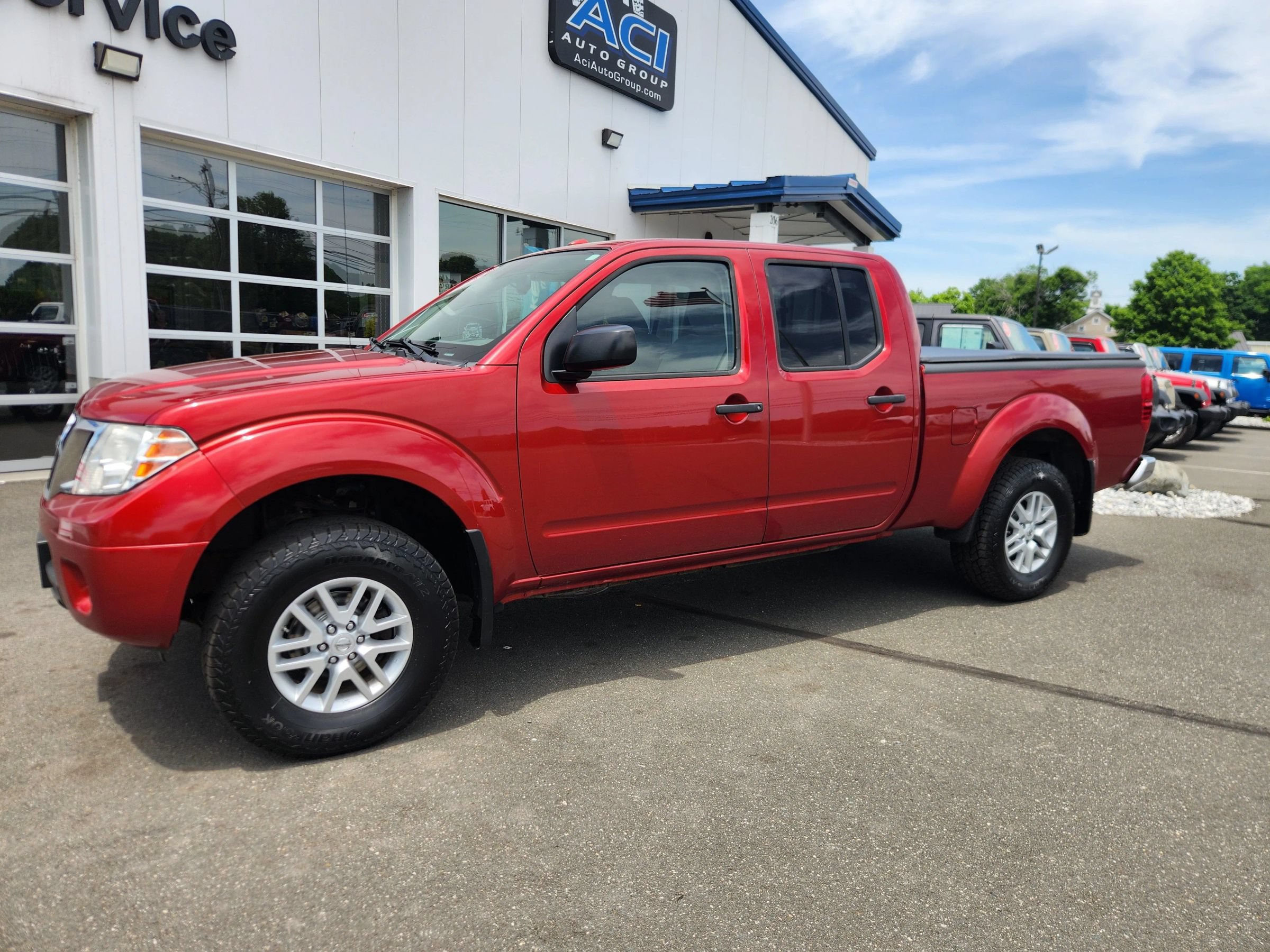 Used 2018 Nissan Frontier SV w/ Value Truck Package AWD/4WD image 7