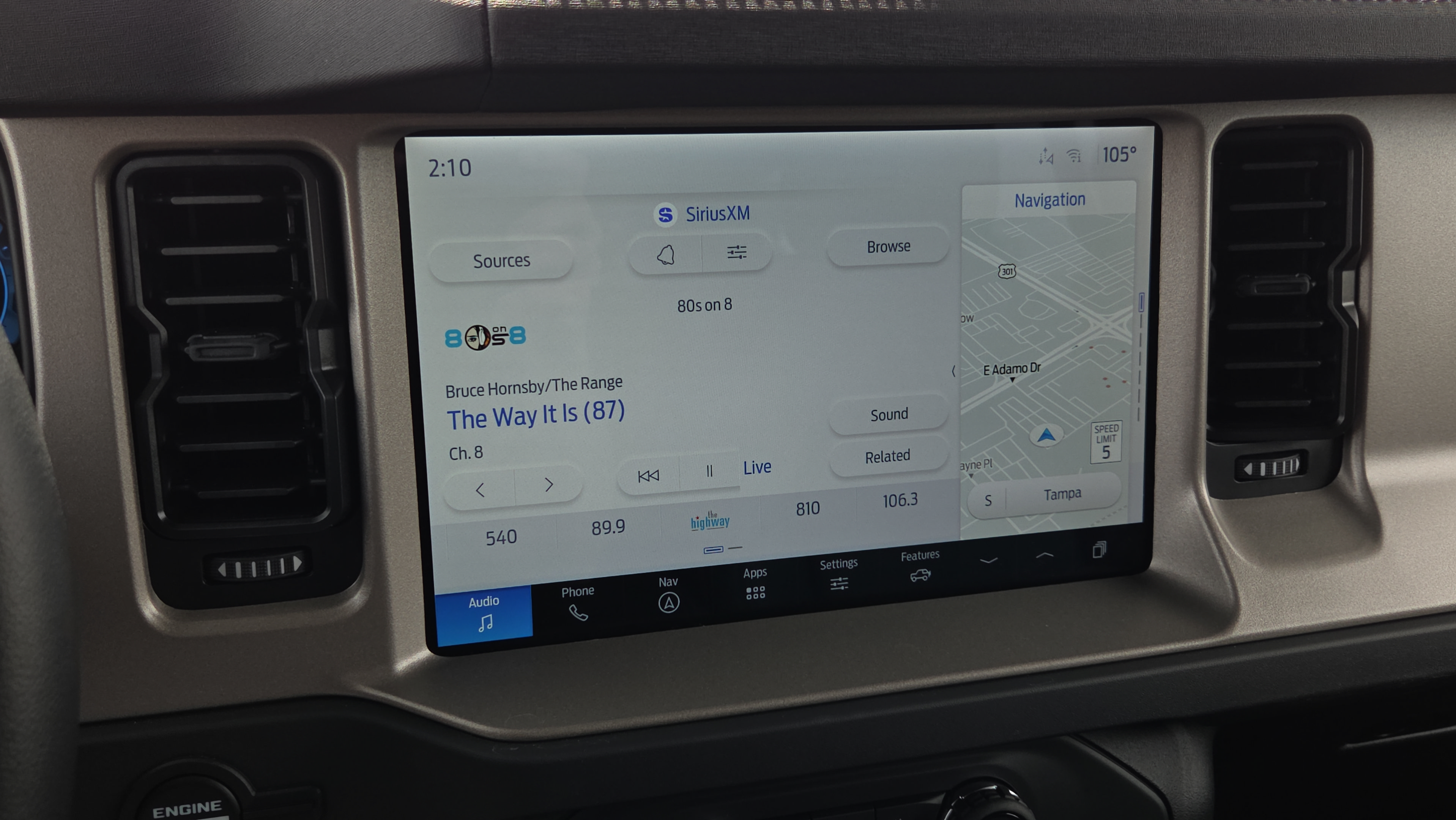 Used 2025 Ford Bronco Outer Banks AWD/4WD image 19