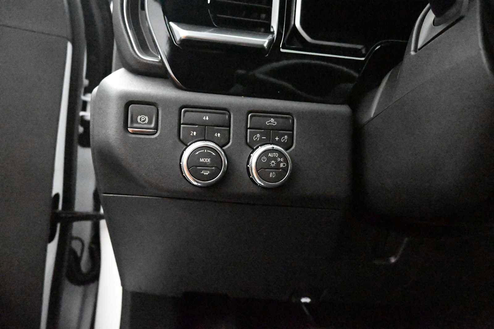 New 2026 GMC Sierra 2500 SLE w/ SLE Convenience Package AWD/4WD image 15
