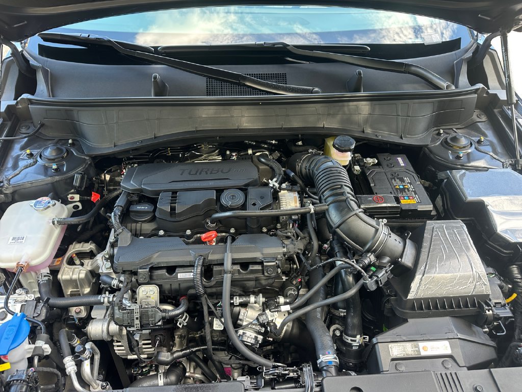 New 2027 Hyundai Kona SEL Premium FWD image 24