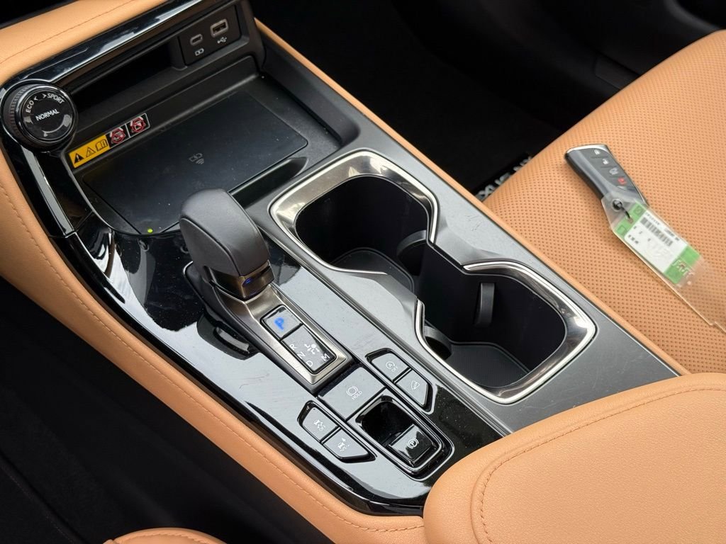 Used 2025 Lexus NX 350 AWD w/ Accessory Package (2T) image 35