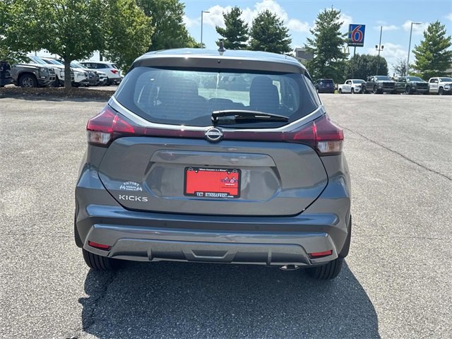 New 2025 Nissan Kicks Play S image 5