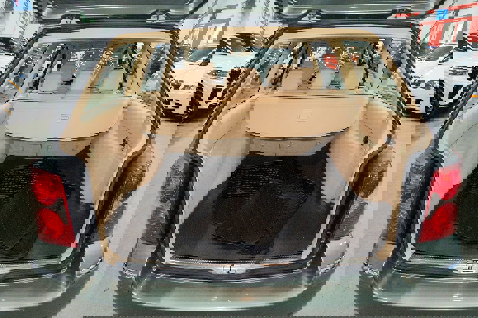 Used 2002 Volkswagen Passat GLX image 23