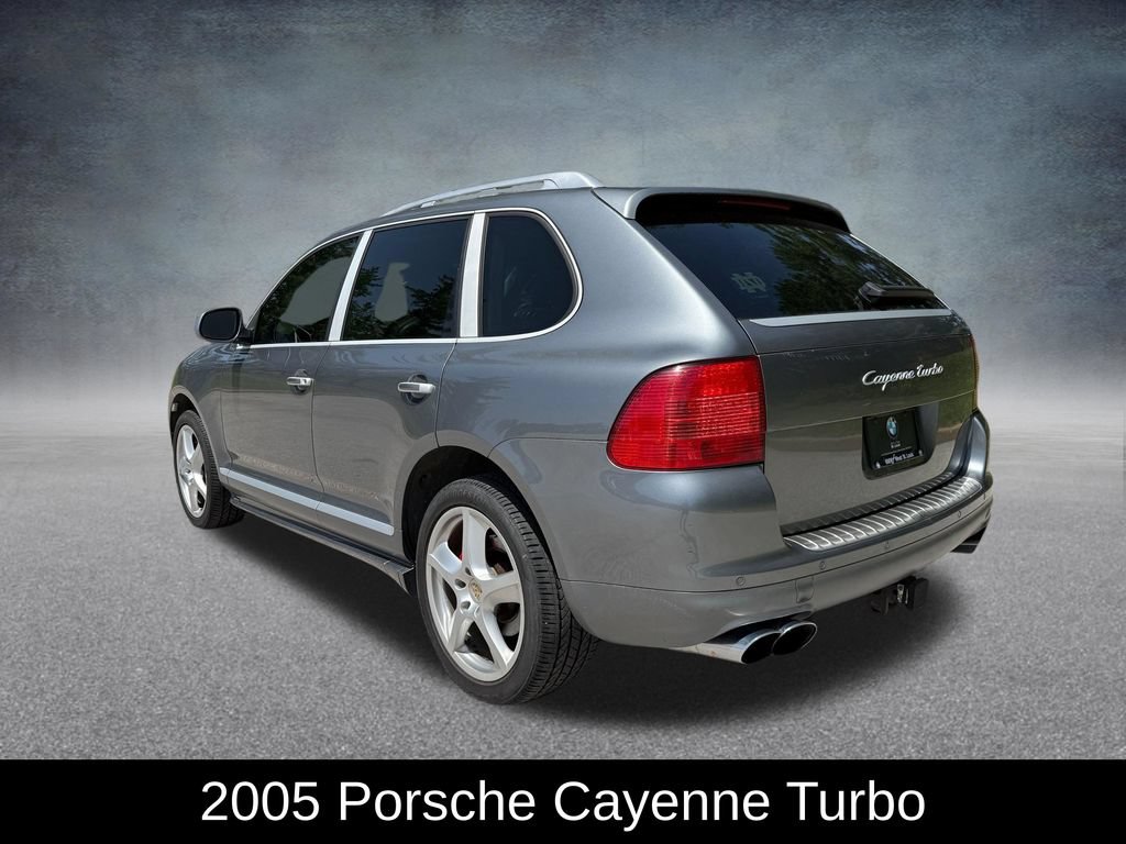 Used 2005 Porsche Cayenne Turbo AWD/4WD image 3