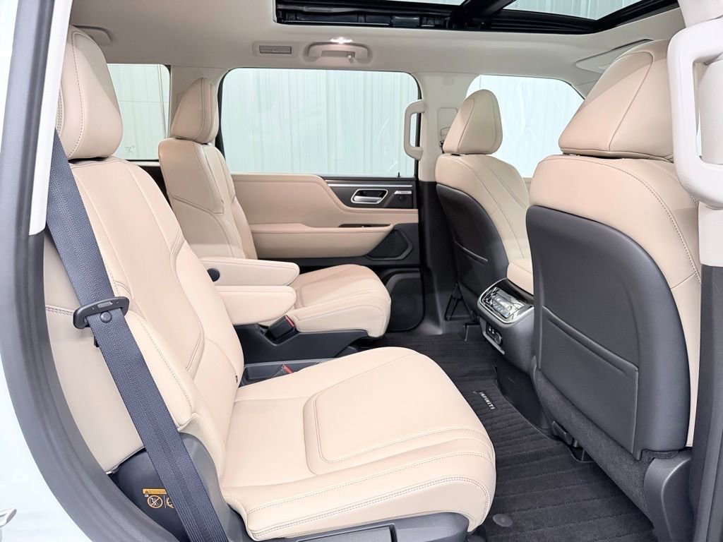 Certified 2026 INFINITI QX80 Pure w/ Cargo Package image 44