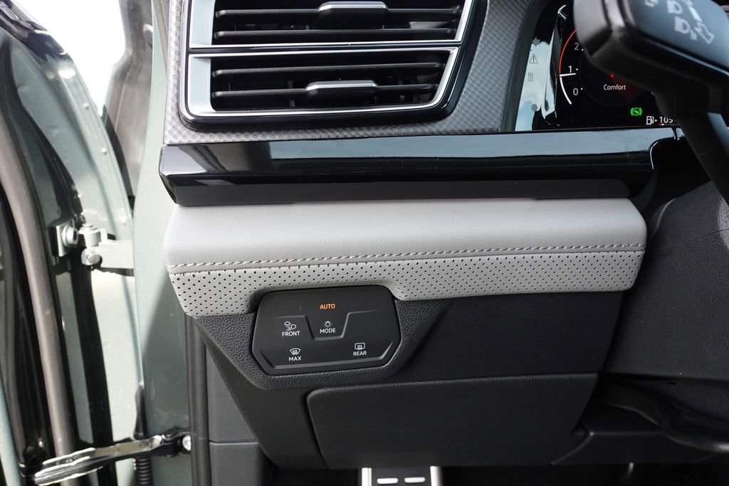 New 2026 Volkswagen Atlas Peak Edition image 22