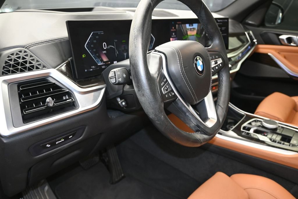 Certified 2024 BMW X5 sDrive40i w/ Premium Package RWD image 12