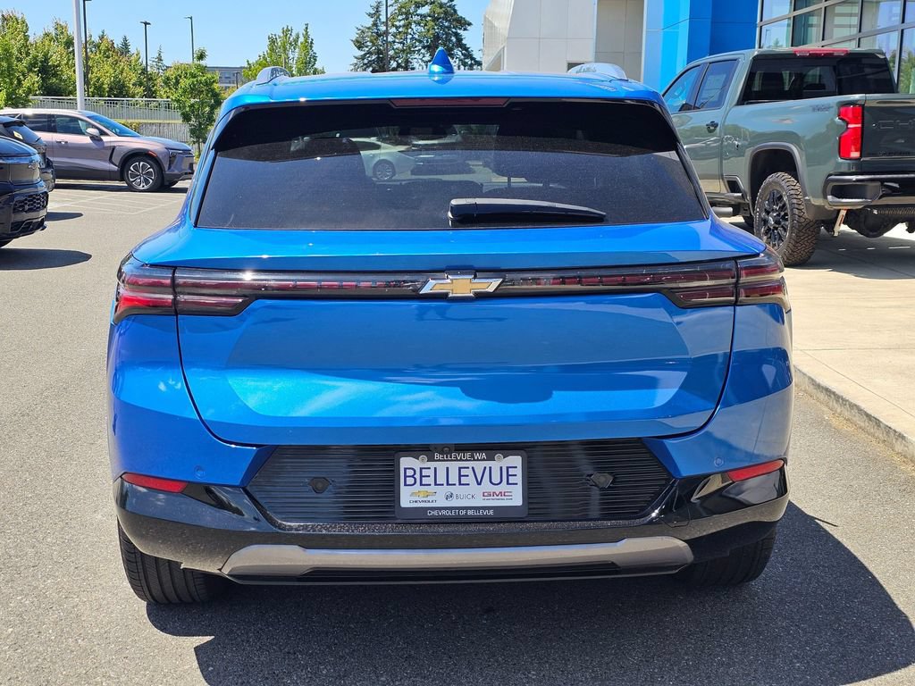 Used 2024 Chevrolet Equinox EV LT FWD image 4