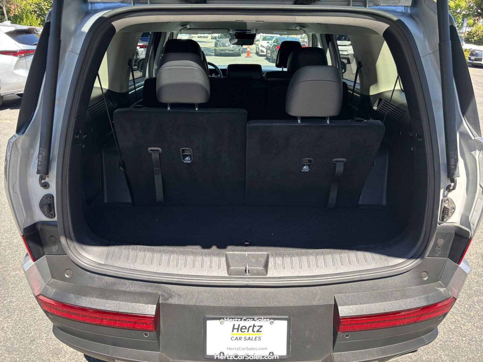 Used 2025 Hyundai Santa Fe SEL AWD/4WD image 33