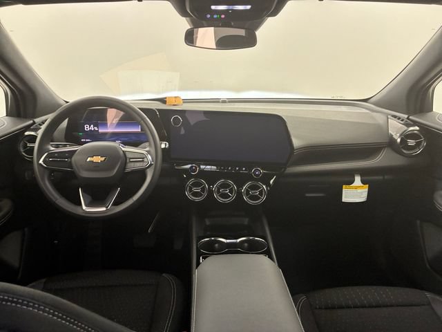 Certified 2025 Chevrolet Blazer EV LT AWD/4WD image 20