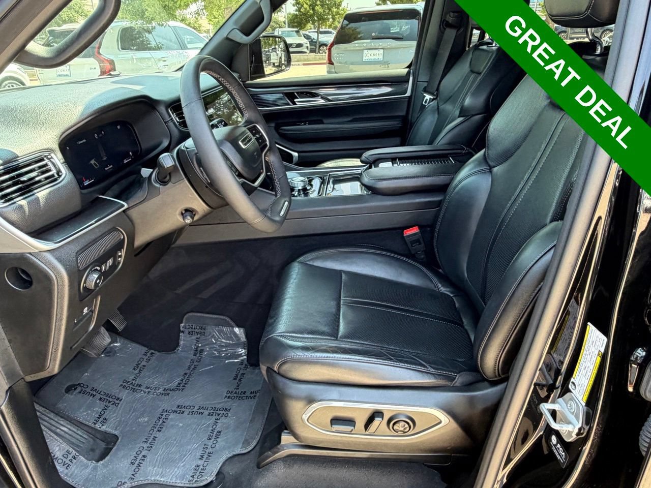 Used 2023 Jeep Wagoneer 4WD w/ Premium Group I image 32