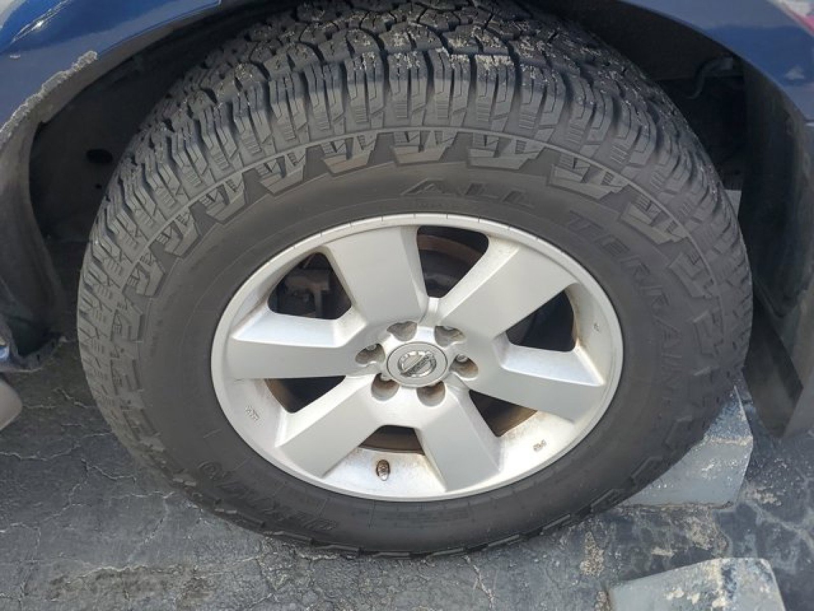 Used 2008 Nissan Pathfinder SE w/ Premium Pkg image 4