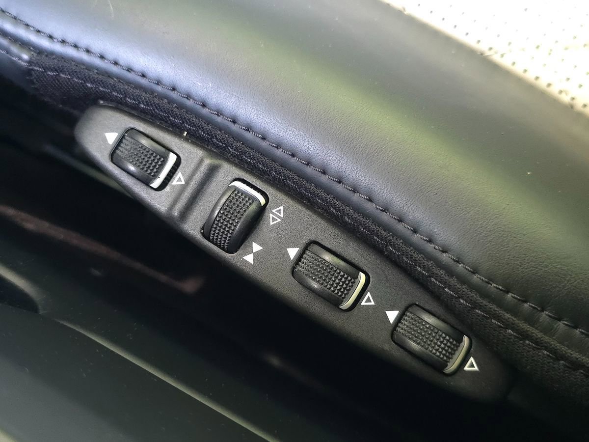 Used 2017 Mercedes-Benz G 63 AMG 4MATIC image 45