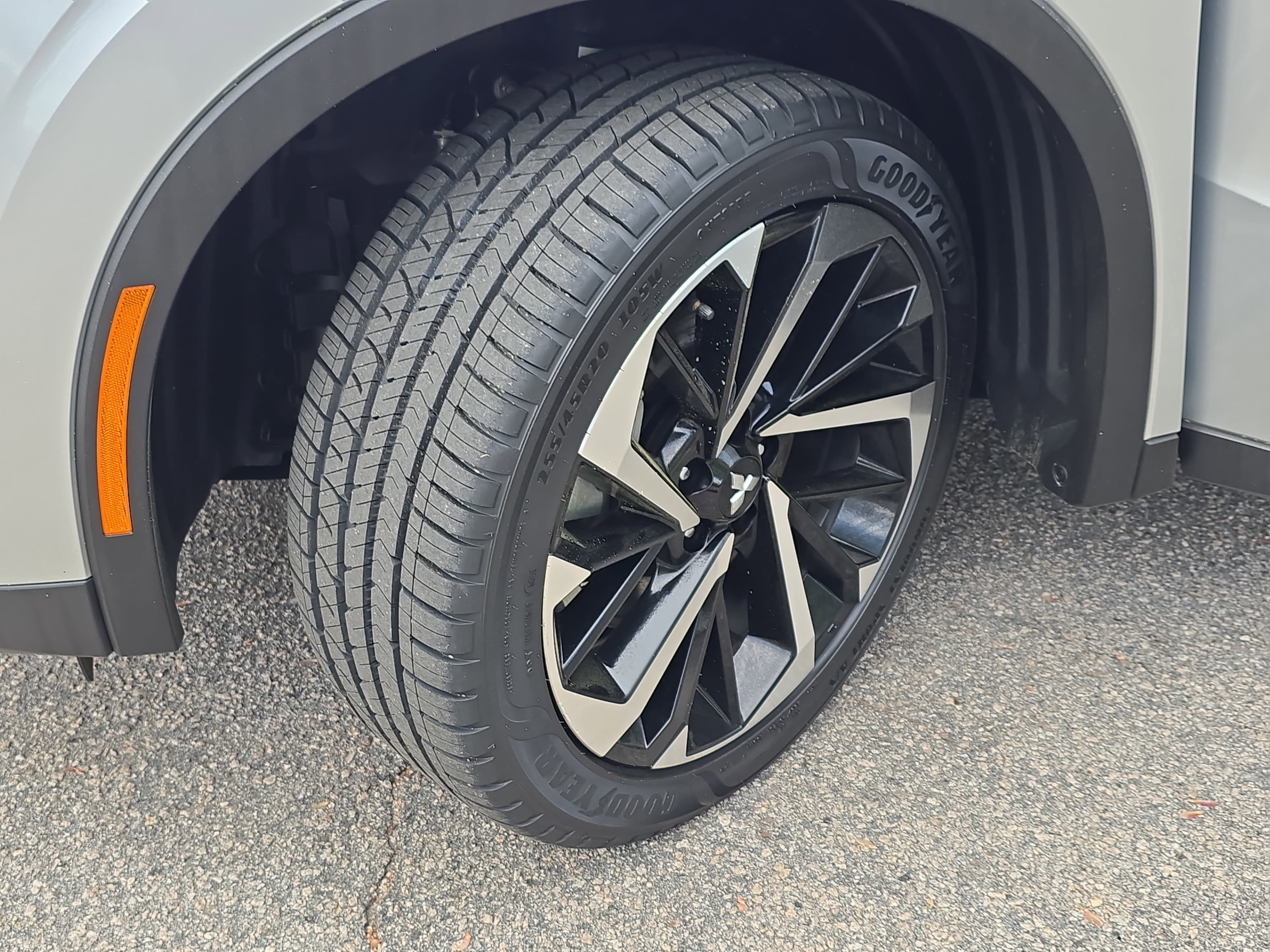 Used 2022 Mitsubishi Outlander SE image 30
