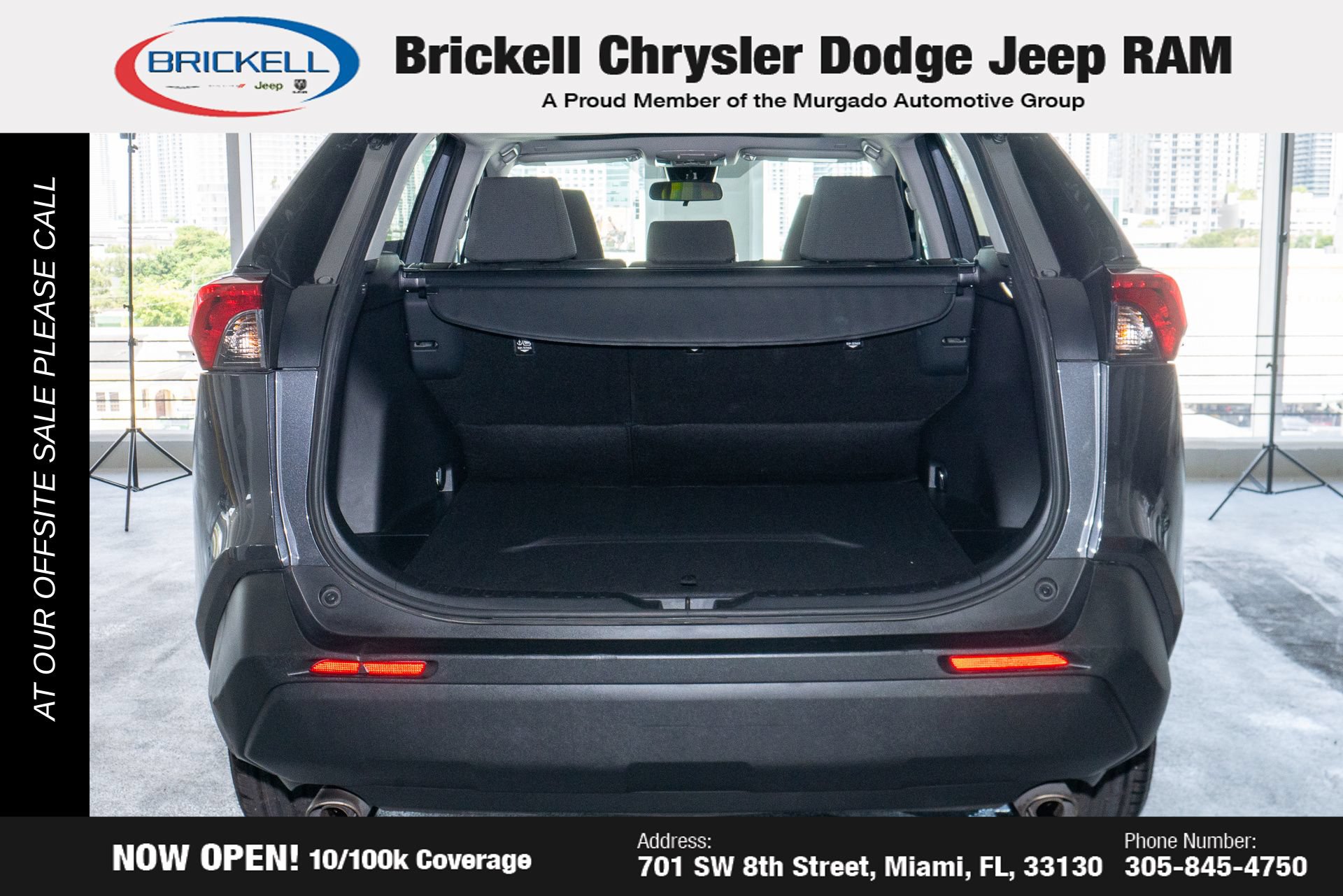 Used 2023 Toyota RAV4 XLE w/ Convenience Package FWD image 9