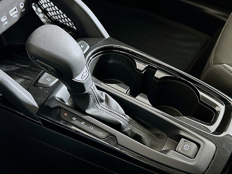 Used 2021 Chevrolet TrailBlazer LT w/ Convenience Package image 17