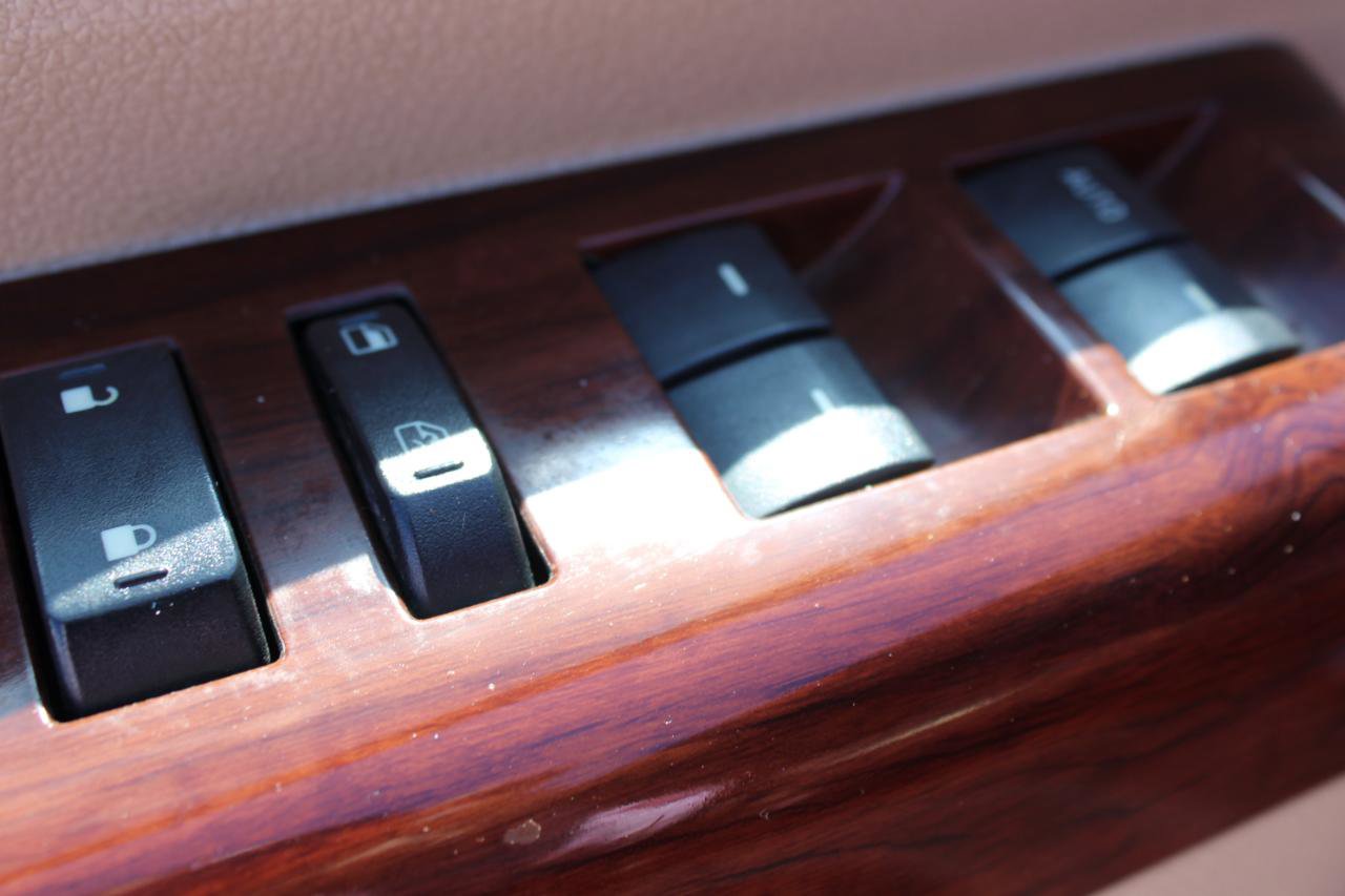 Used 2008 Ford F250 FX4 image 16