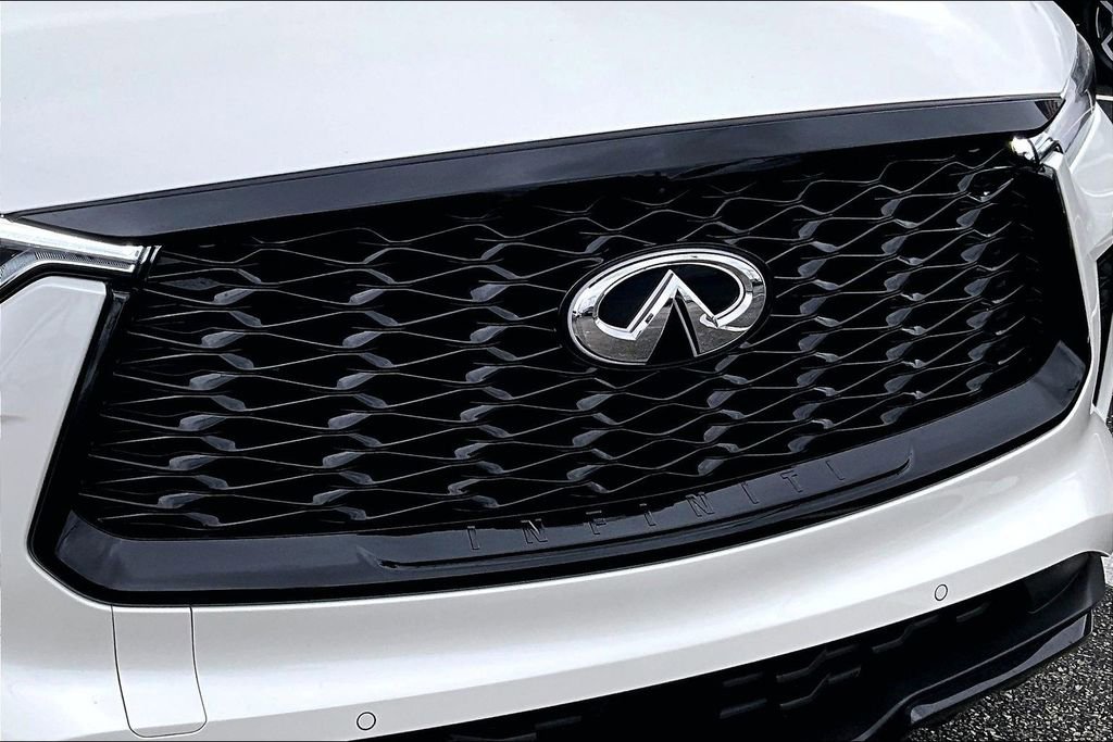 Certified 2025 INFINITI QX60 Luxe w/ Black Edition image 41