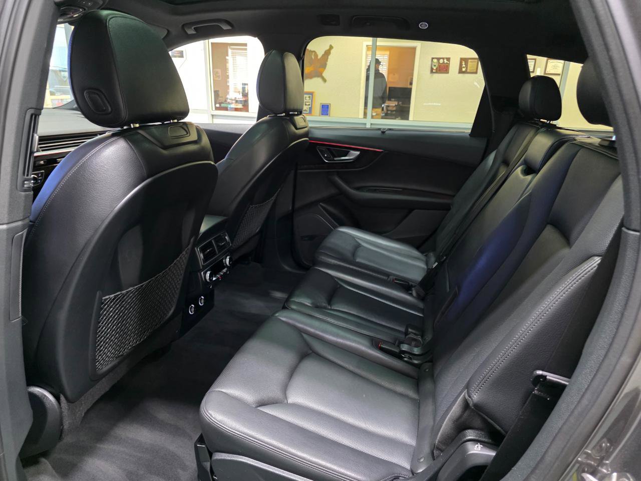 Used 2018 Audi Q7 3.0T Prestige w/ Prestige Package image 19