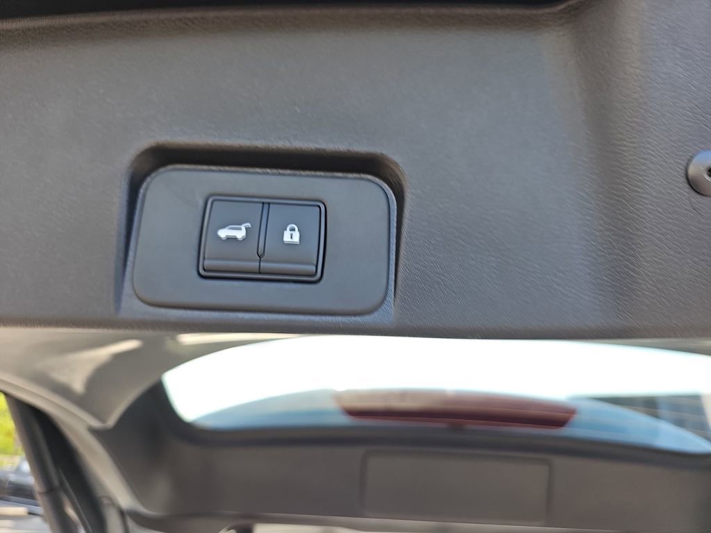 New 2026 Nissan Rogue SV FWD image 17